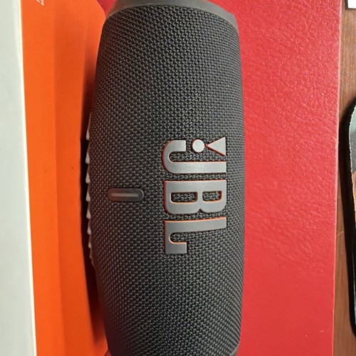 Jbl charge - charge, 5